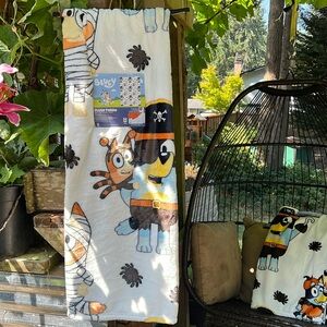 Bluey throw blanket